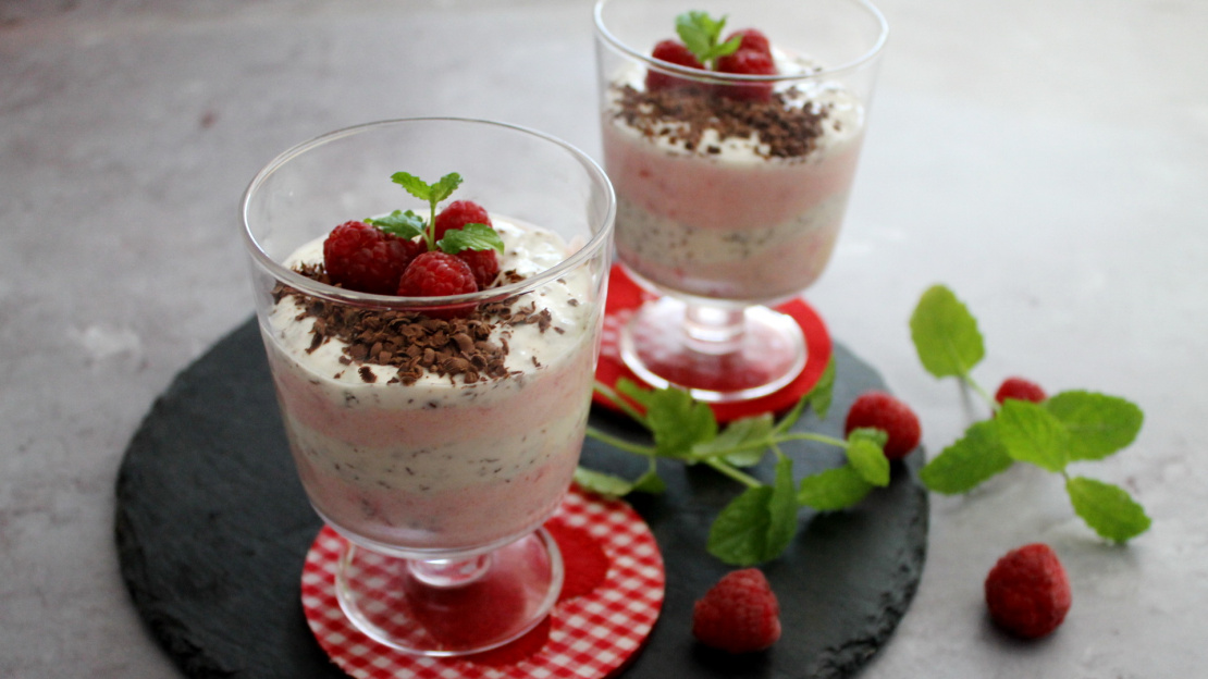 Strawberry chocolate mousse recipe