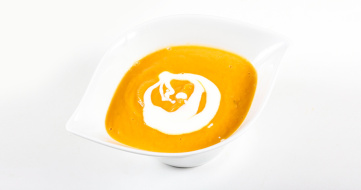 Sweet potato cream soup with Pödör zweigelt grapeseed- and hazelnut oil