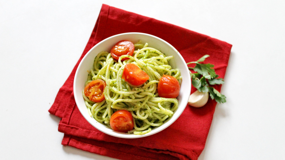 Sesame seed pesto spaghetti