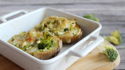 Potato boats with broccoli recipe