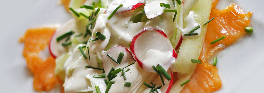 Cucumber salad with Pödör Poppy Seed Oil, asparagus, sour cream and salmon