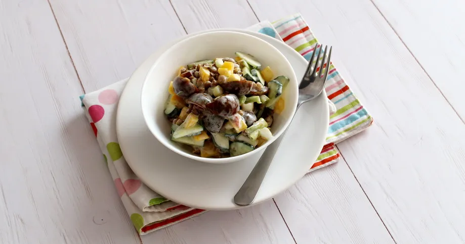 Summer lentil-yoghurt salad
