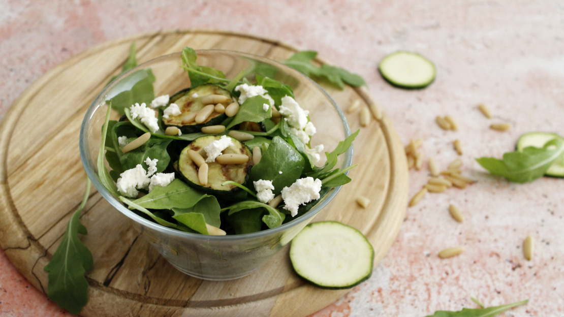 Grilled zucchini salad recipe