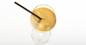 Omega-3 smoothie with Pödör flaxseed and tiger nut oils